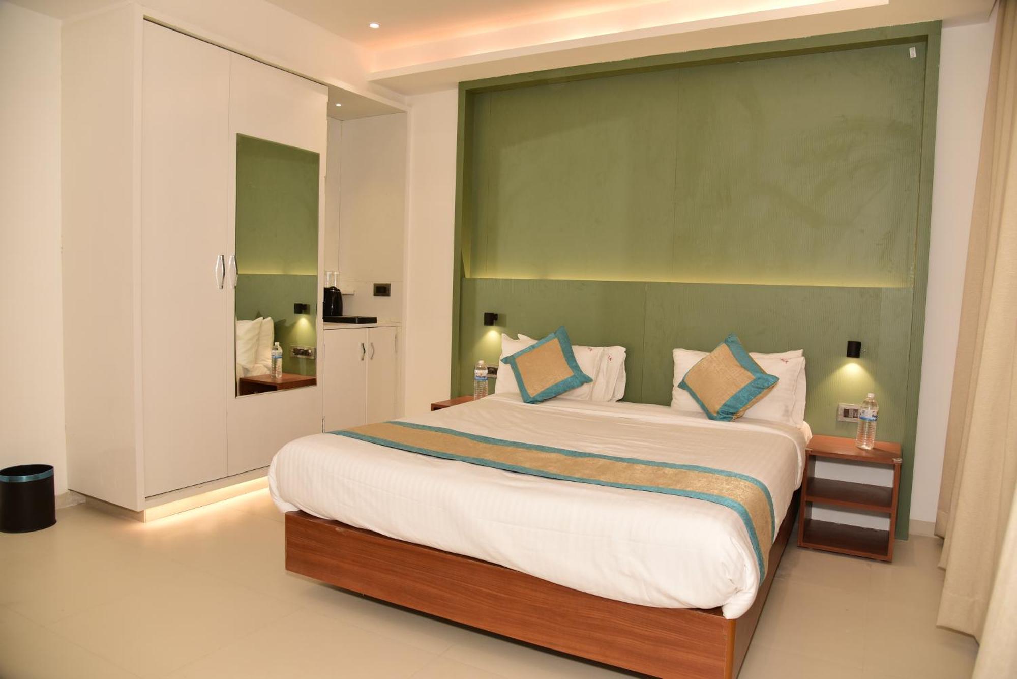 Hotel Sai Krishna Shirdi Zewnętrze zdjęcie