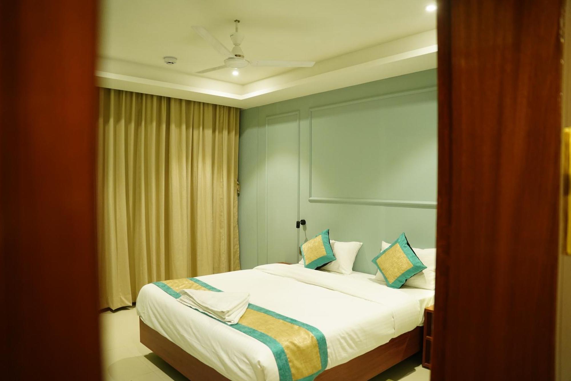 Hotel Sai Krishna Shirdi Zewnętrze zdjęcie