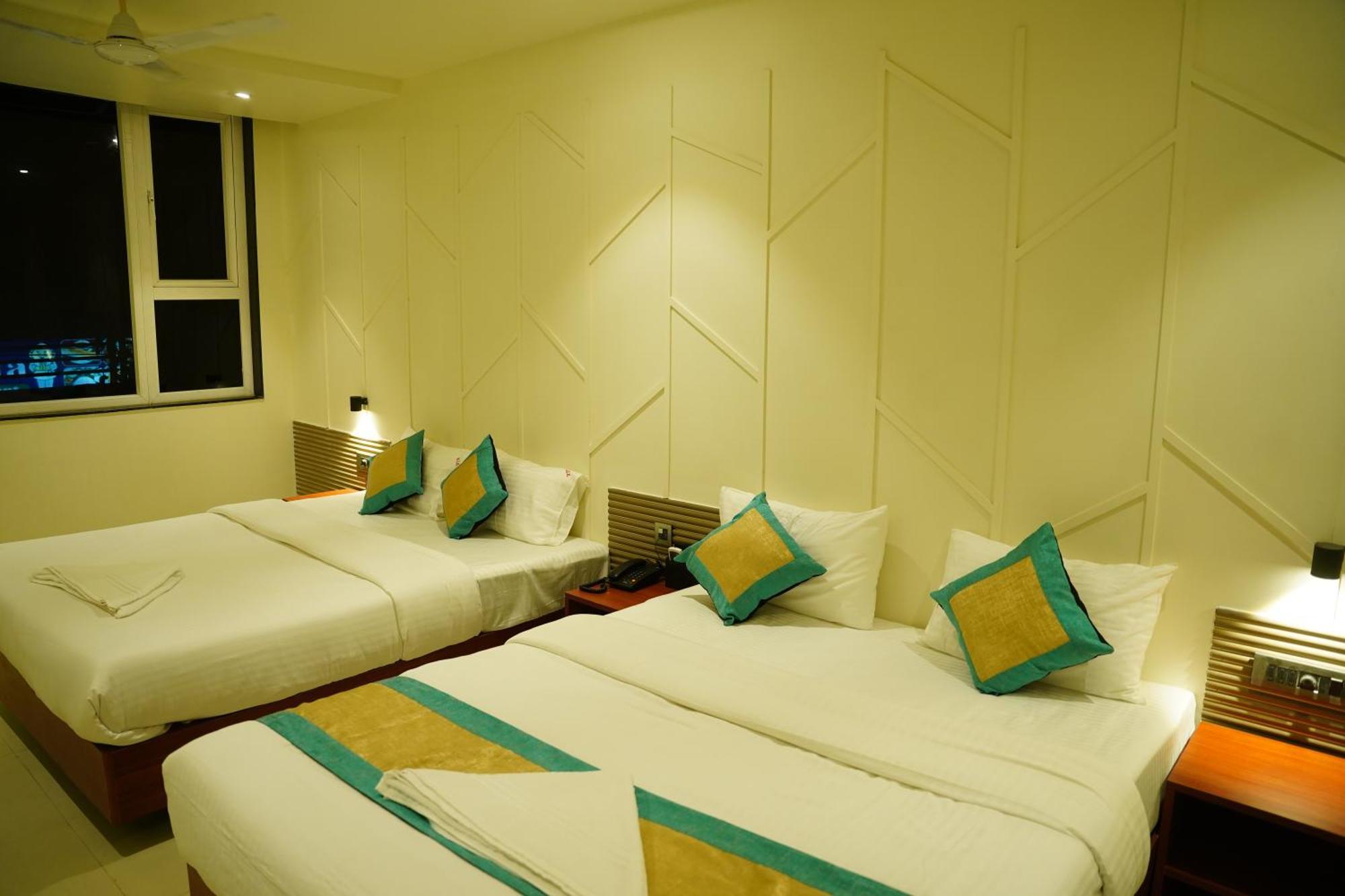 Hotel Sai Krishna Shirdi Zewnętrze zdjęcie